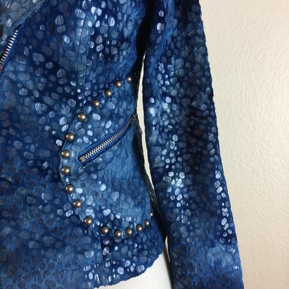 Moon Collection Live In California Faux Fur Jacket - Picture 5 of 8